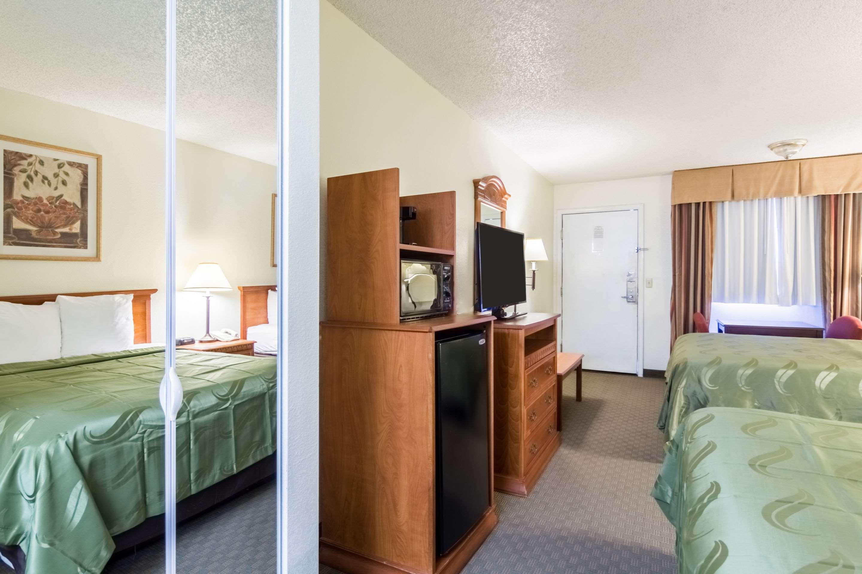 Quality Inn & Suites Alma - Fort Smith Northeast Esterno foto