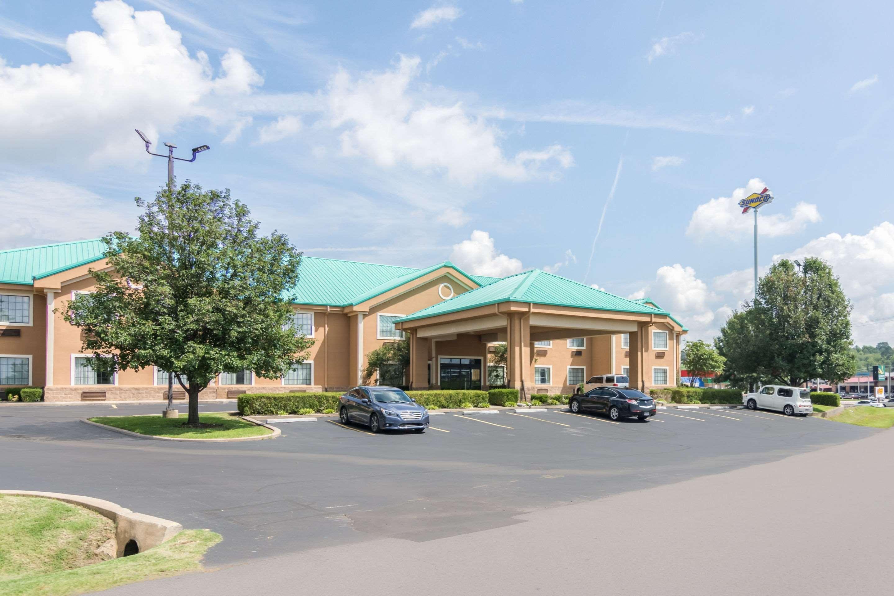 Quality Inn & Suites Alma - Fort Smith Northeast Esterno foto