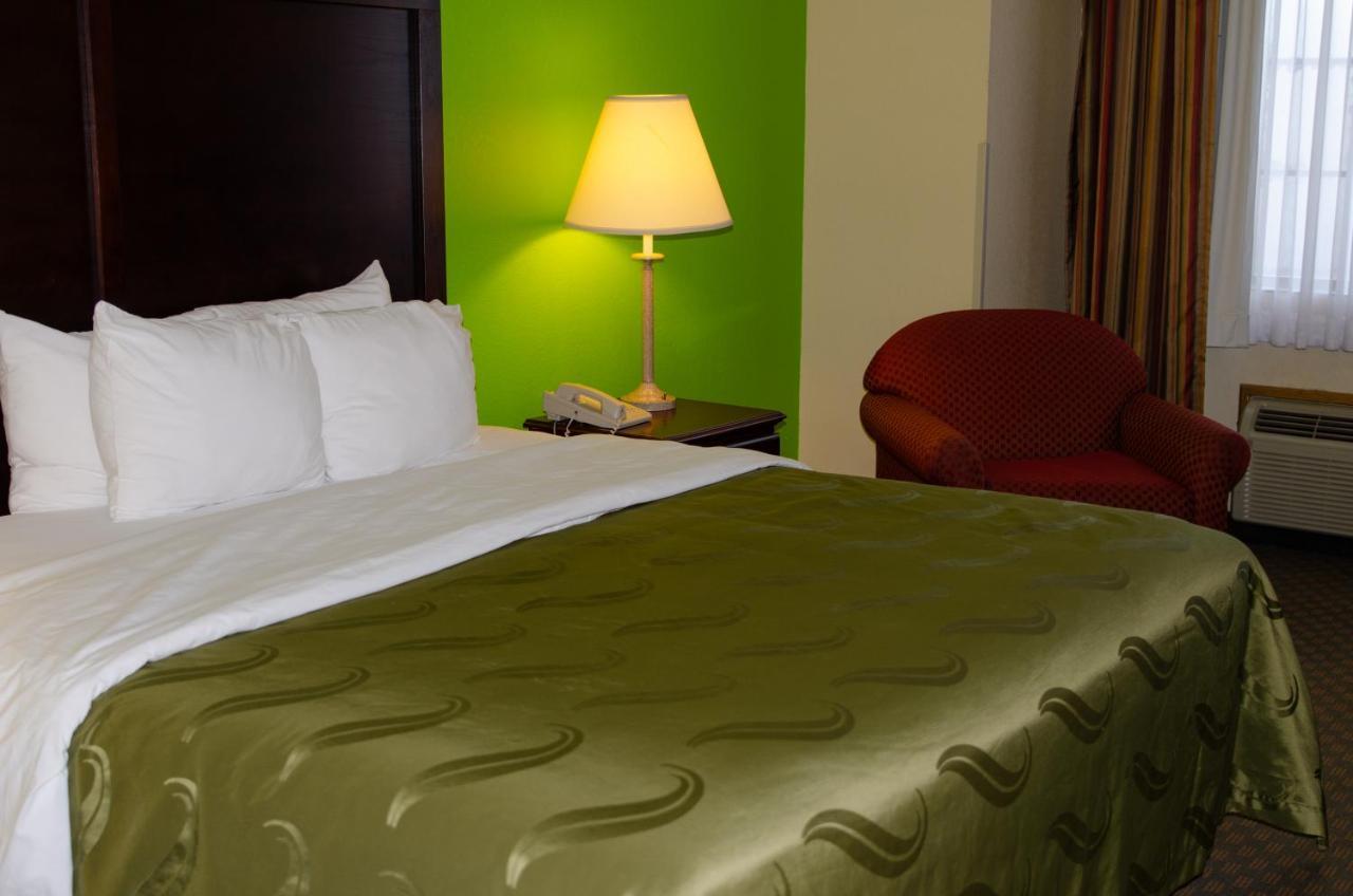 Quality Inn And Suites Alma Esterno foto